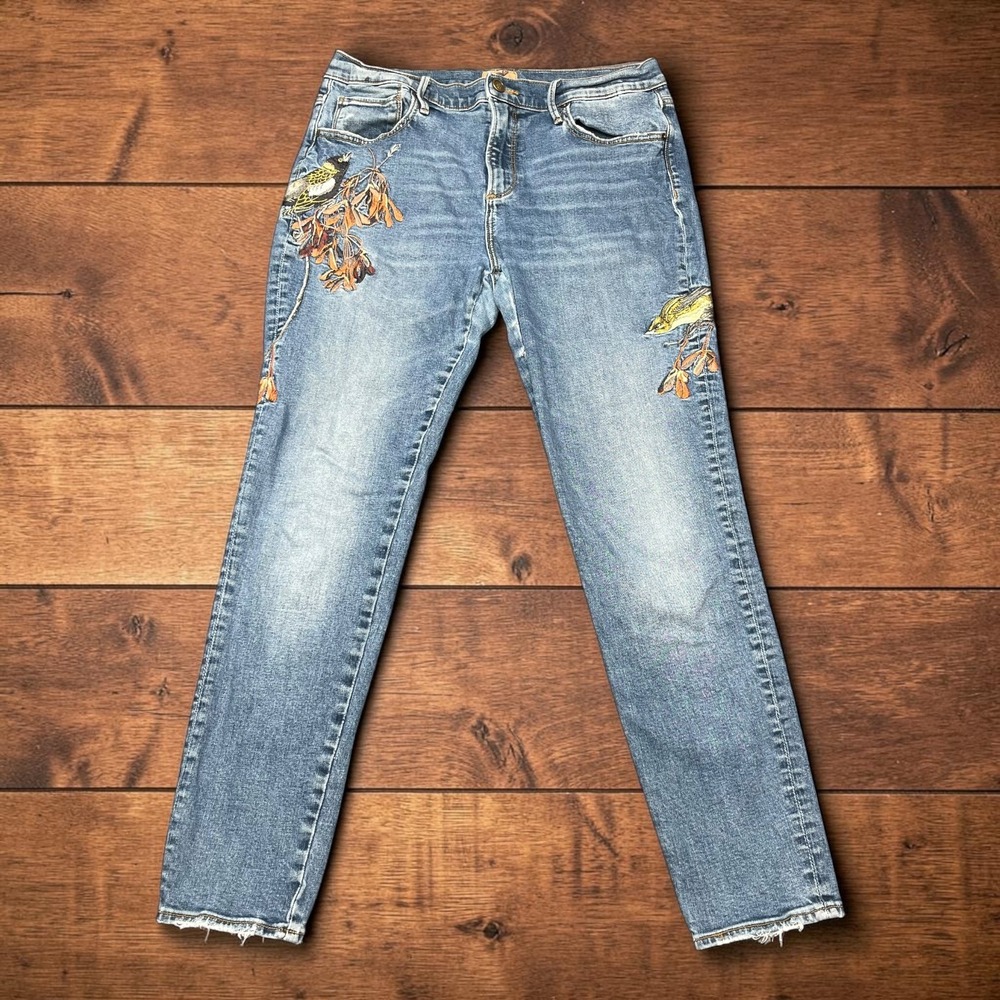 DRIFTWOOD Blue Light-Wash Straight Leg Jeans with Floral Embroideries